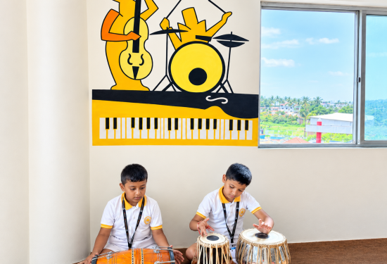 MUSIC ROOM 4